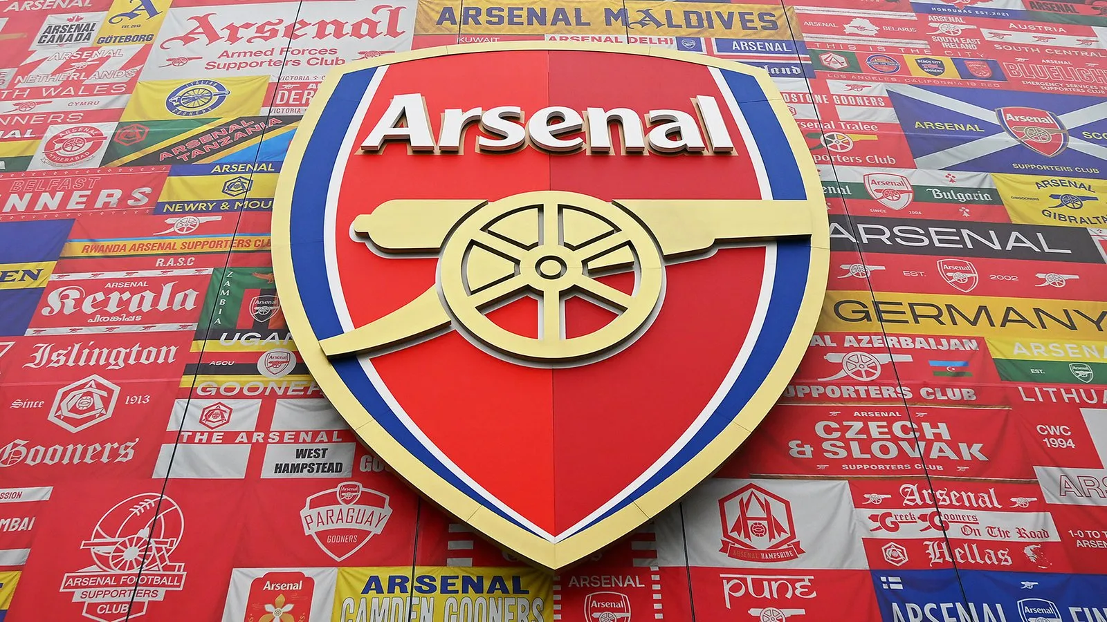 Arsenal está de olho em zagueiro de 60 milhões de euros, para reforçar seu sistema defensivo