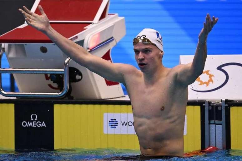 Marchand, o “Phelps francês”, carrega esperança da torcida de Paris nas piscinas